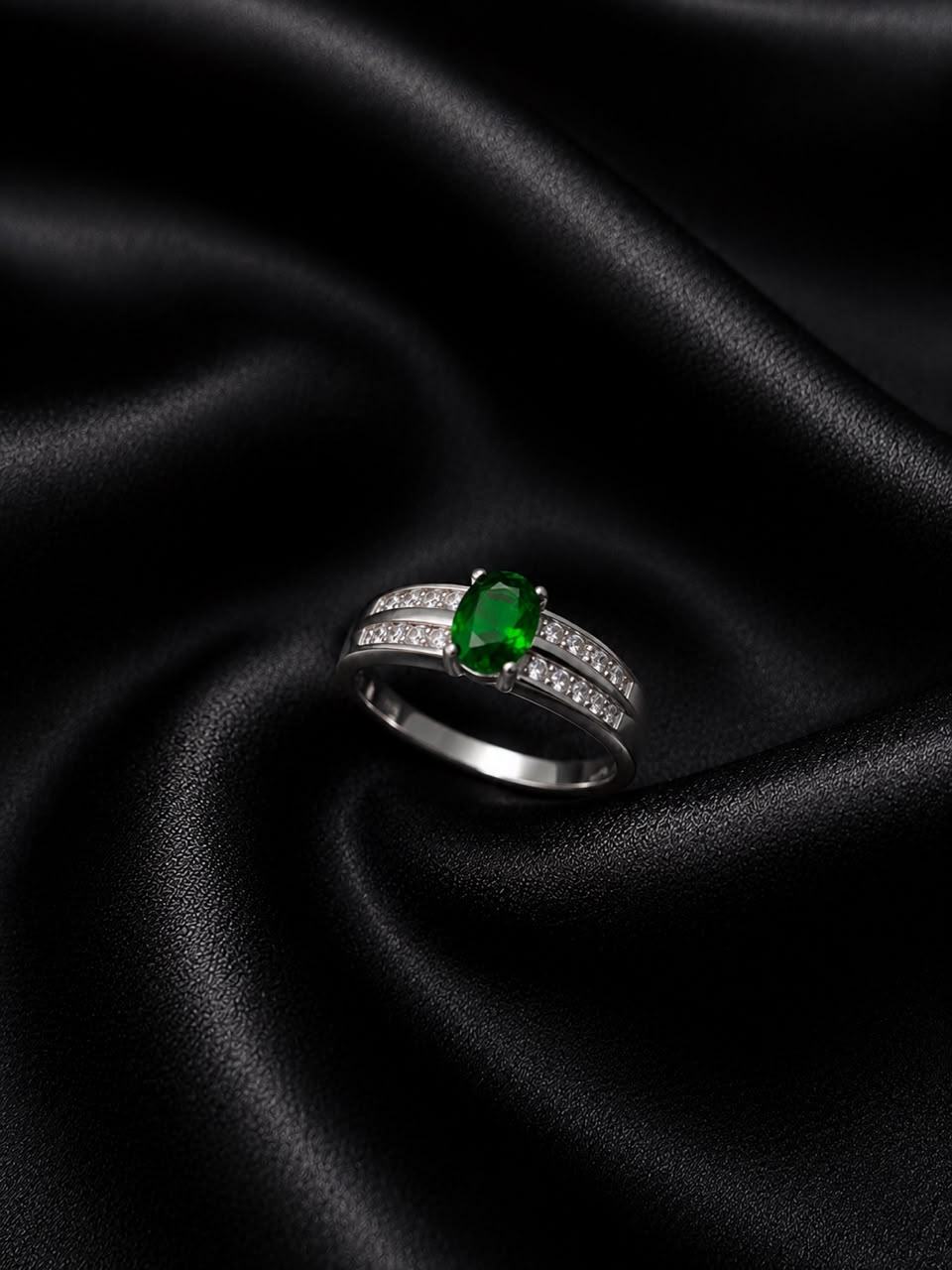 Cincin Swiss Batu Permata