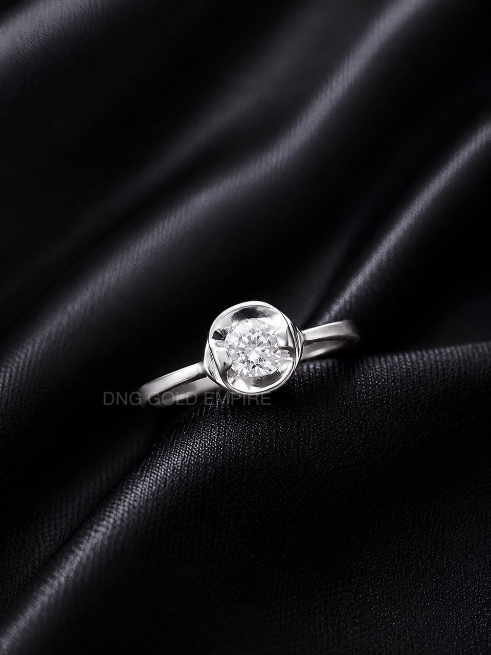 Cincin Batu Putih