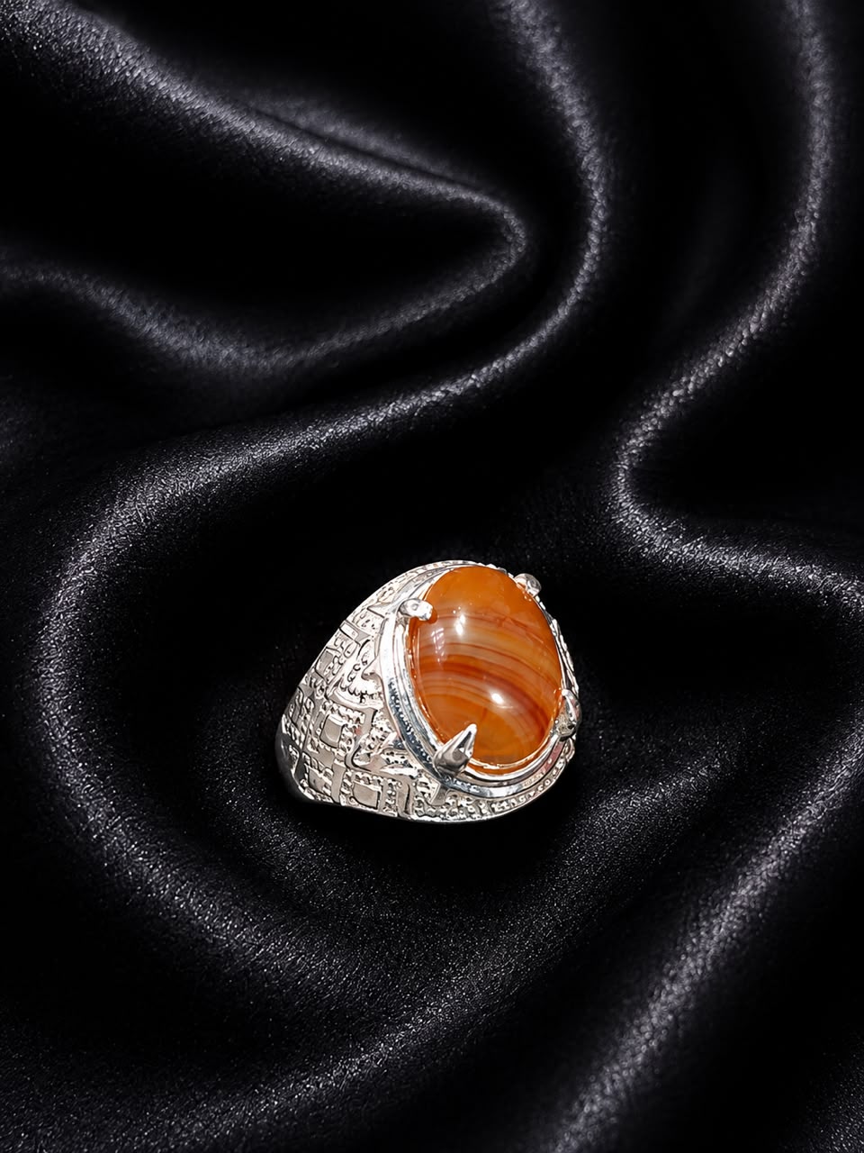 Cincin Batu Akik