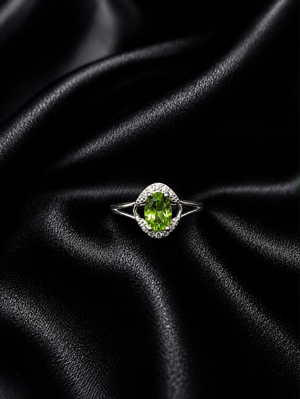 Cincin Batu Permata